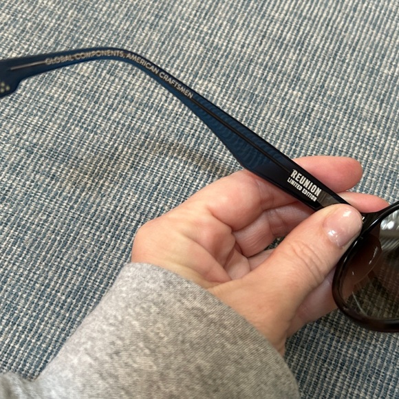 Sunglasses by State - Picture 2 of 6